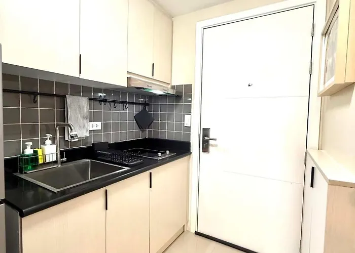 Appartement Modern Makati Premium 1 Bedroom At Jazz Residences *